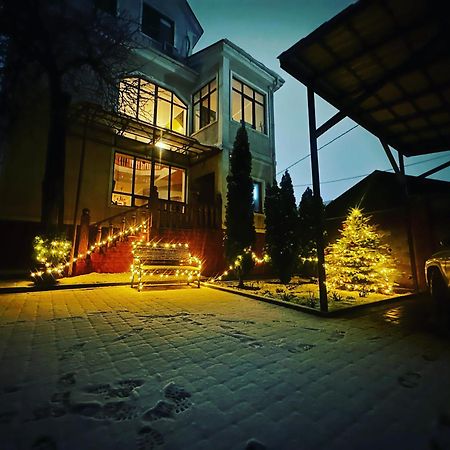 Vita Home Almatý Exterior foto